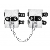 Бело-черные наручники с двумя ремешками и люверсами - Pecado - купить с доставкой в Домодедово