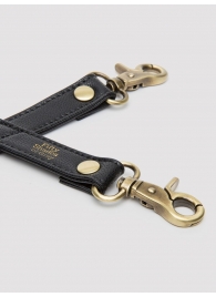 Черный фиксатор для манжет Bound to You Faux Leather Hogtie - Fifty Shades of Grey - купить с доставкой в Домодедово