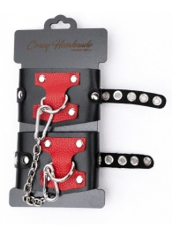 Черные наручники с красным декором и заклепками - Crazy Handmade - купить с доставкой в Домодедово