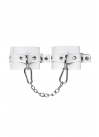 Белые мягкие кожаные наручники с люверсами - Pecado - купить с доставкой в Домодедово