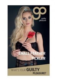 Пластиковая метелочка с красными пёрышками Small Feather Tickler - 32 см. - Blush Novelties - купить с доставкой в Домодедово