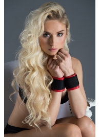 Полиуретановые манжеты для фиксации рук вместе Bound Together Wrist Restraints - Blush Novelties - купить с доставкой в Домодедово