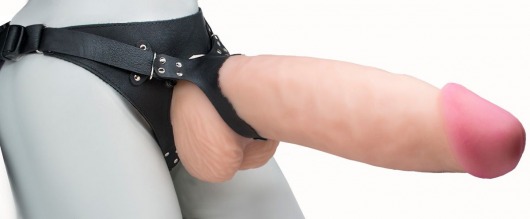 Телесный реалистичный фаллоимитатор на черных трусиках Real Big Strap-On - 34,5 см. - LOVETOY (А-Полимер) - купить с доставкой в Домодедово