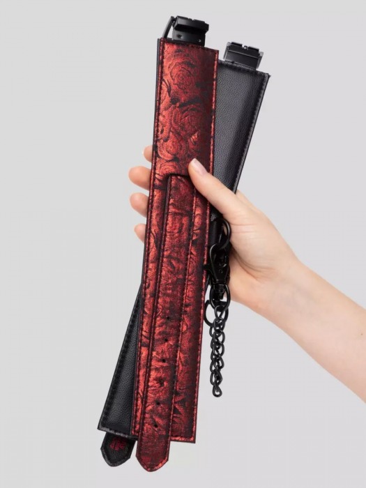 Красно-черные оковы Reversible Faux Leather Ankle Cuffs - Fifty Shades of Grey - купить с доставкой в Домодедово