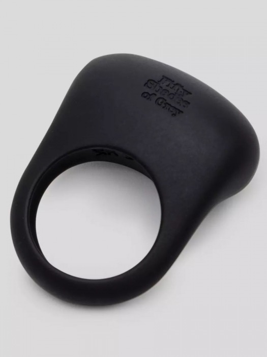 Черное эрекционное виброкольцо Sensation Rechargeable Vibrating Love Ring - Fifty Shades of Grey - в Домодедово купить с доставкой