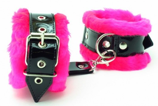 Оковы на ноги с розовым мехом BDSM Light - БДСМ Арсенал - купить с доставкой в Домодедово