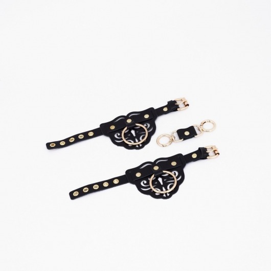 Черные кожаные наручники с клепками, кольцами и золотистой фурнитурой - Crazy Handmade - купить с доставкой в Домодедово