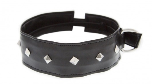 Полиуретановый ошейник с пуклями Collar with Studs - Blush Novelties - купить с доставкой в Домодедово